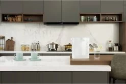 Philips Water Instant Water Filter - 3 L Inhoud, 1 L/min Snelle Doorstroming, Oplaadbaar Via USB-C -Merkloos Winkel 1200x802 2