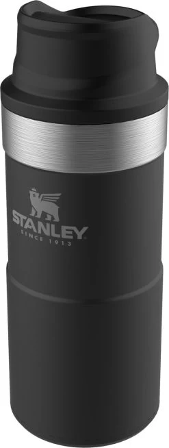 Stanley Trigger-Action Travel Mug 0.35L - Thermosfles - Matt Black -Merkloos Winkel 453x1200 2