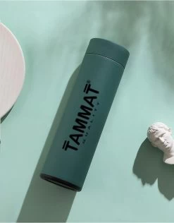 Slimme Thermosfles Met LCD Temperatuur Display - Curver Isolatiefles 500 ML - Rubber Coating - Dubbelwandige Thermosfles - Thermosbeker - Isoleerfles - Thermoskan - Travel Mug - Bidon Drinkfles - Koffiebeker - Drinkflessen - RVS - Smart Thermos -Merkloos Winkel 939x1200