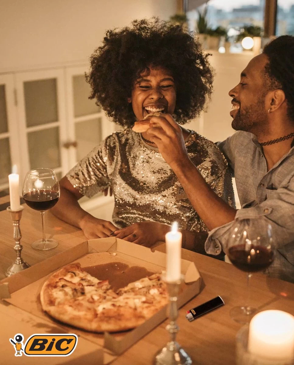 BIC Multifuntionele Aansteker Megalighter Voor Oa BBQ En Kaarsen - 2 Stuks - Lange Aanstekers - Kindveilig 6 BIC Multifuntionele Aansteker Megalighter Voor Oa BBQ En Kaarsen - 2 Stuks - Lange Aanstekers - Kindveilig - Afbeelding 4